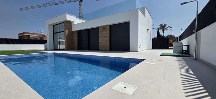 Image No.28-3 Bed Villa for sale