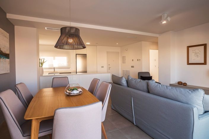 Image No.12-2 Bed Apartment for sale