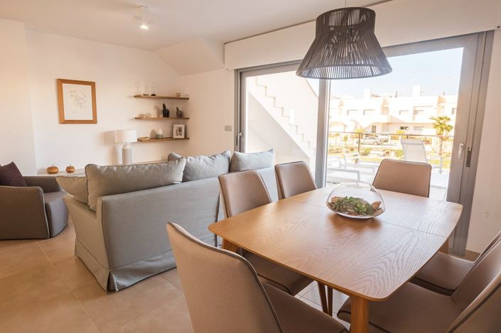Image No.7-2 Bed Apartment for sale