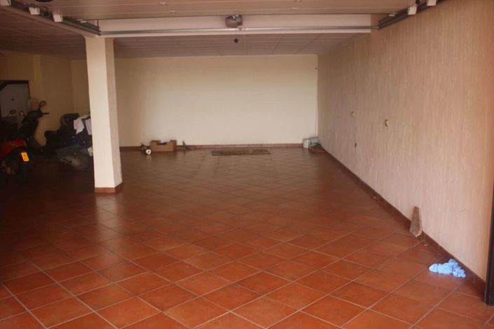Image No.22-2 Bed Townhouse for sale