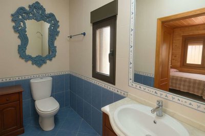 12466peaceandtranquillityforsale1112251648051