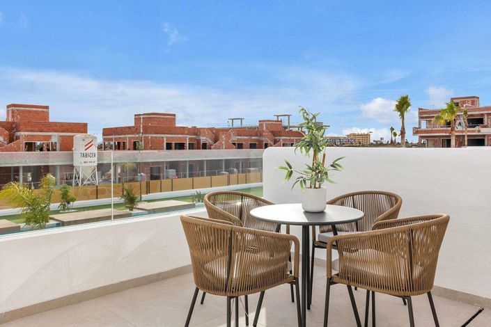 Image No.34-2 Bed Apartment for sale