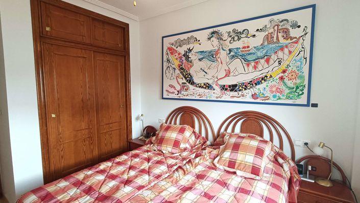 Image No.11-2 Bed Apartment for sale