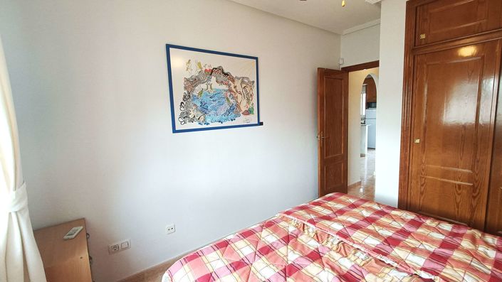 Image No.12-2 Bed Apartment for sale