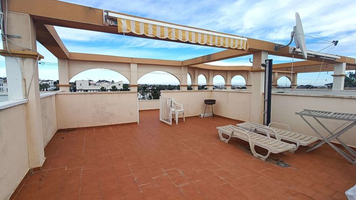 Image No.22-2 Bed Apartment for sale