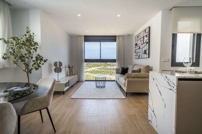 Image No.10-6 Bed Villa for sale