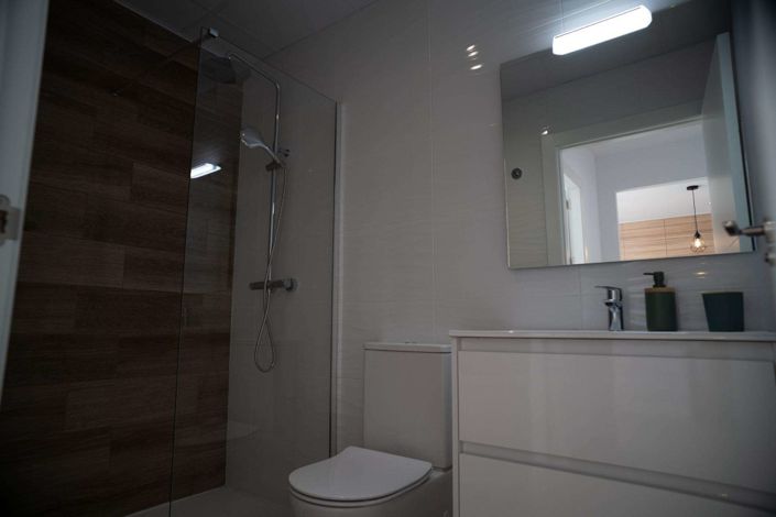 Image No.24-3 Bed Villa for sale