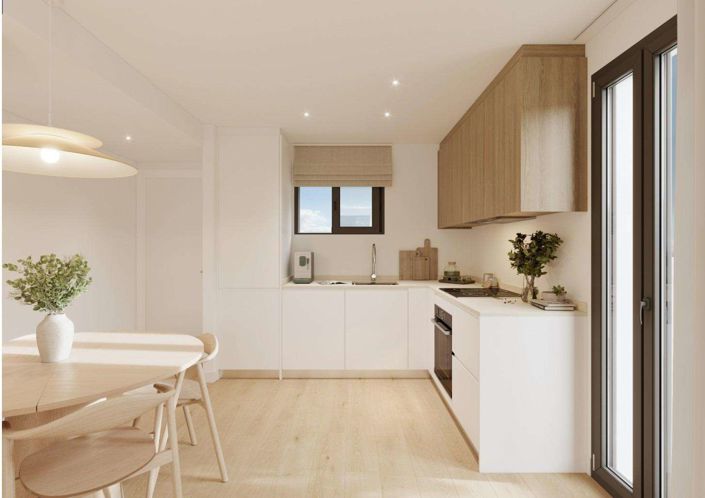 Image No.10-3 Bed Apartment for sale