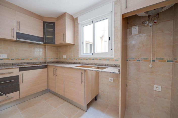 Image No.18-2 Bed Apartment for sale