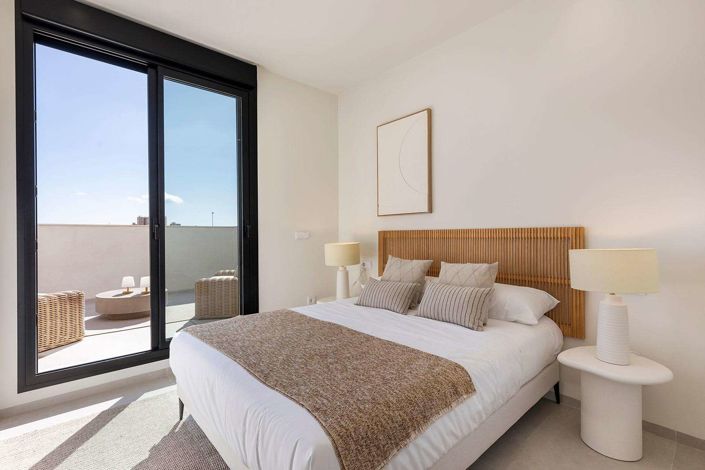 Image No.25-3 Bed Villa for sale