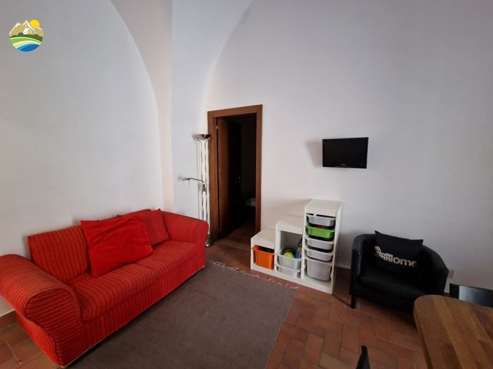 Image No.10-2 Bed Townhouse for sale