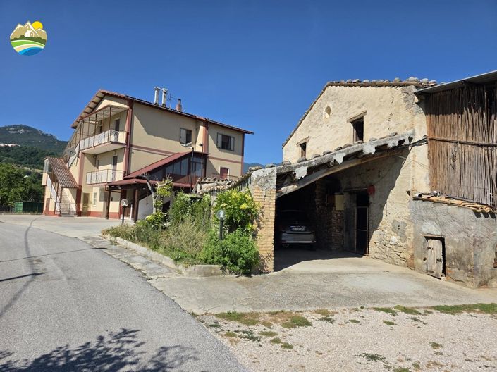 Image No.5-5 Bed Country House for sale