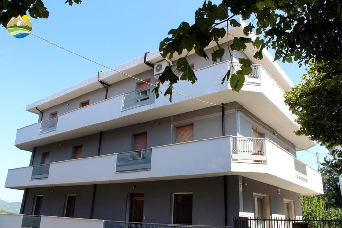 Image No.2-3 Bed Apartment for sale
