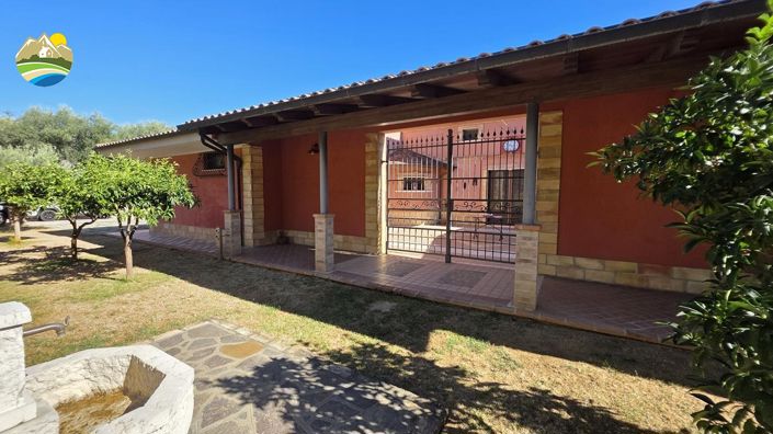 Image No.12-3 Bed Villa for sale