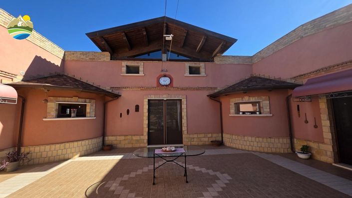 Image No.36-3 Bed Villa for sale