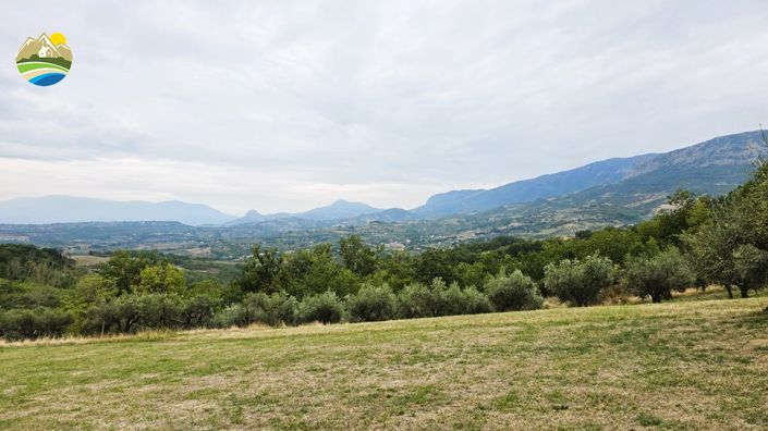 Image No.35-2 Bed Country House for sale
