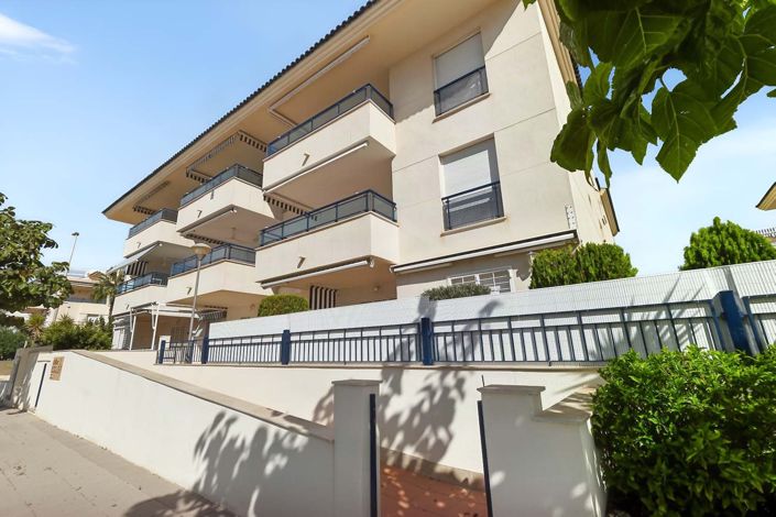 Image No.47-2 Bed Apartment for sale