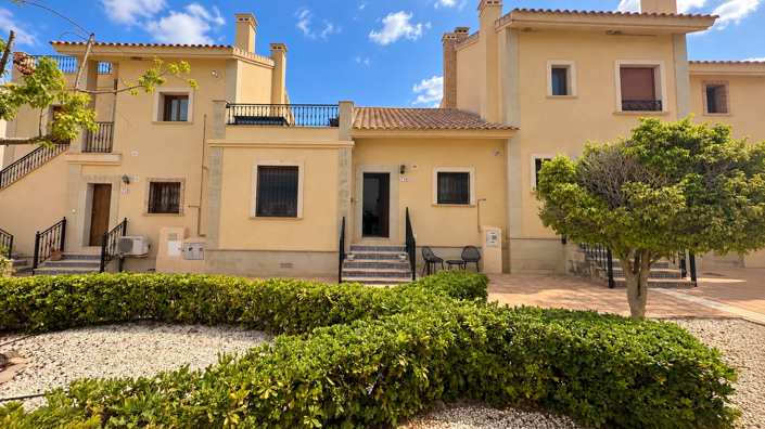 Image No.42-2 Bed Townhouse for sale