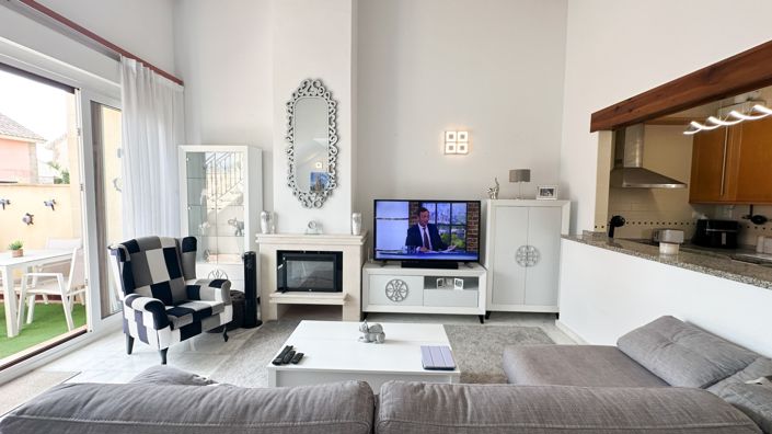 Image No.7-2 Bed Townhouse for sale