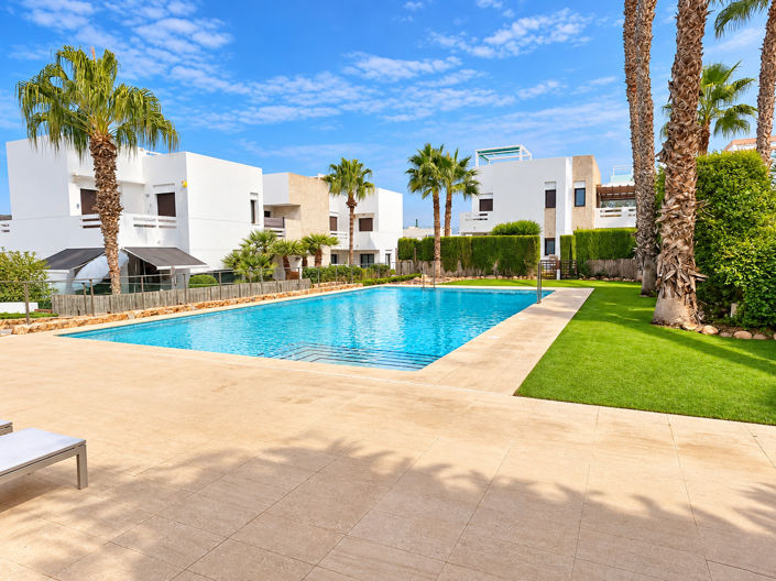 Image No.17-2 Bed Apartment for sale