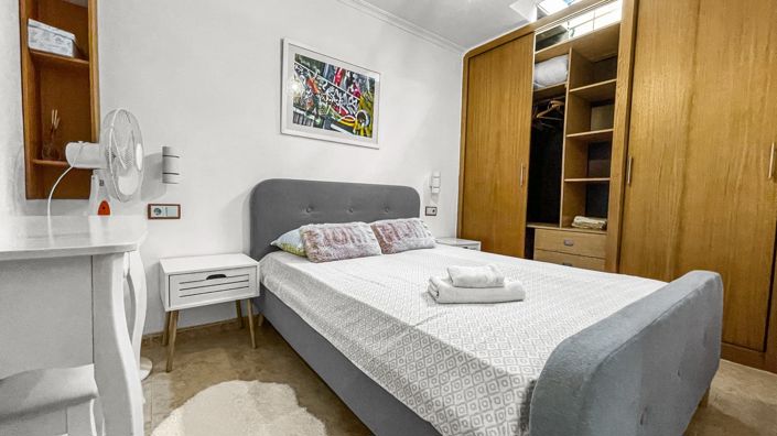 Image No.18-3 Bed Townhouse for sale