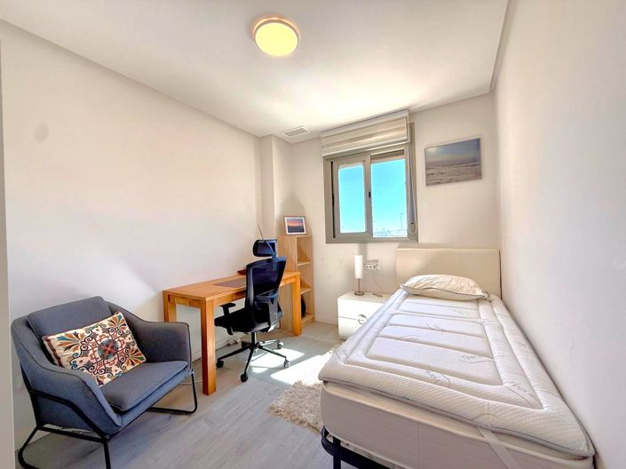 Image No.12-2 Bed Apartment for sale