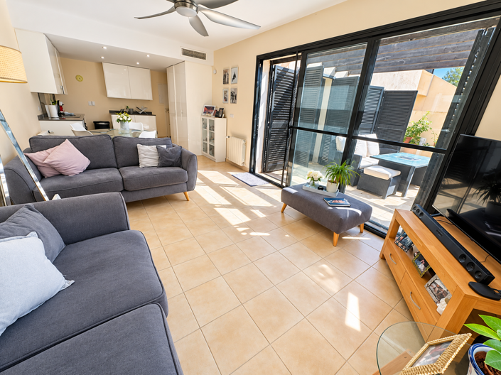Image No.17-2 Bed Apartment for sale