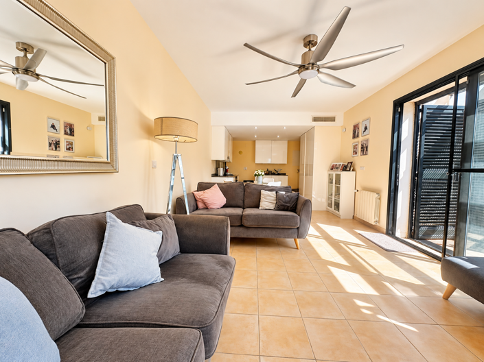 Image No.19-2 Bed Apartment for sale