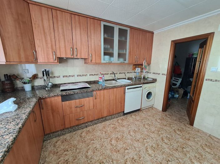 Image No.14-4 Bed Country House for sale