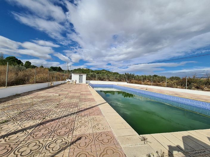 Image No.6-4 Bed Country House for sale