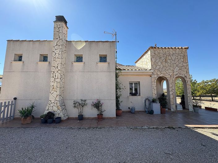 Image No.3-Villa de 3 chambres à vendre à Biar