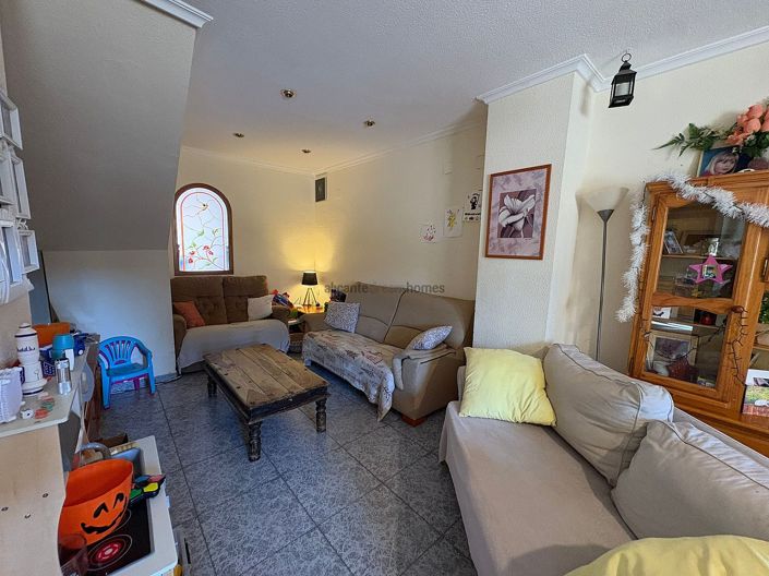 Image No.11-6 Bed Village House for sale