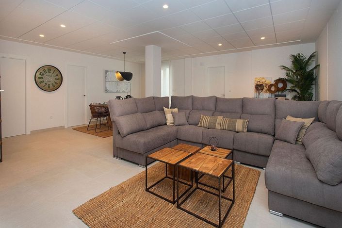 Image No.5-3 Bed Villa for sale