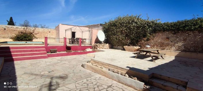 Image No.32-6 Bed Semi-Detached for sale