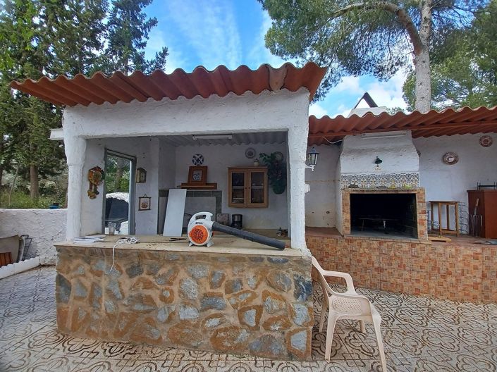 Image No.10-5 Bed Villa for sale