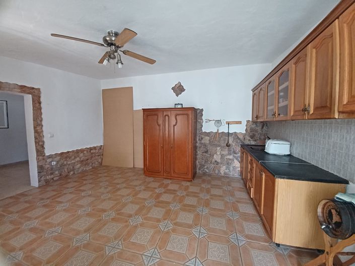 Image No.37-5 Bed Villa for sale