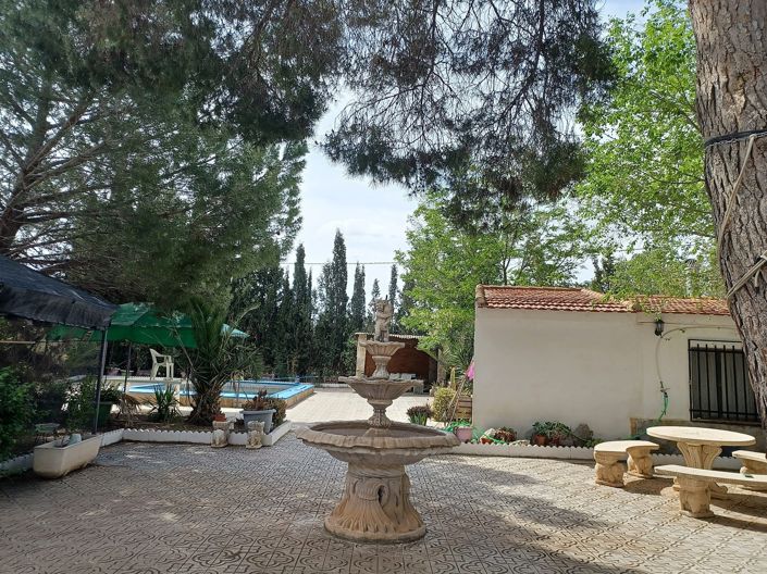 Image No.8-5 Bed Villa for sale