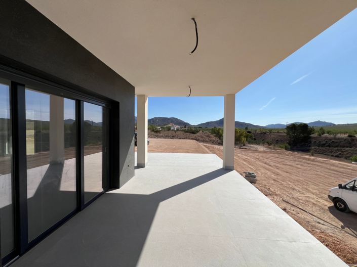 Image No.13-3 Bed Villa for sale