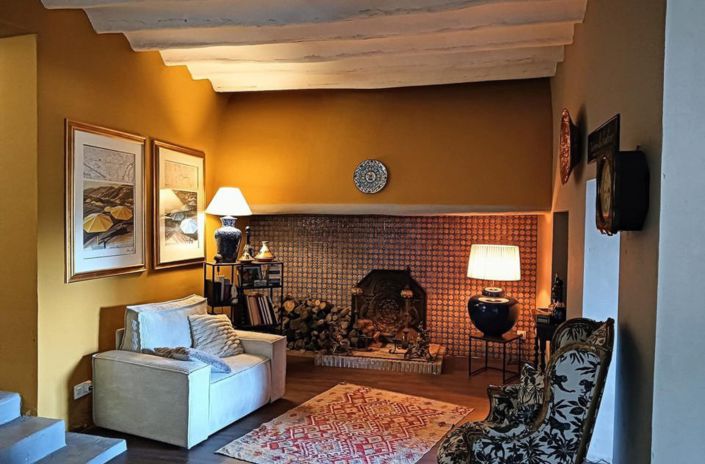 Image No.8-4 Bed Country House for sale