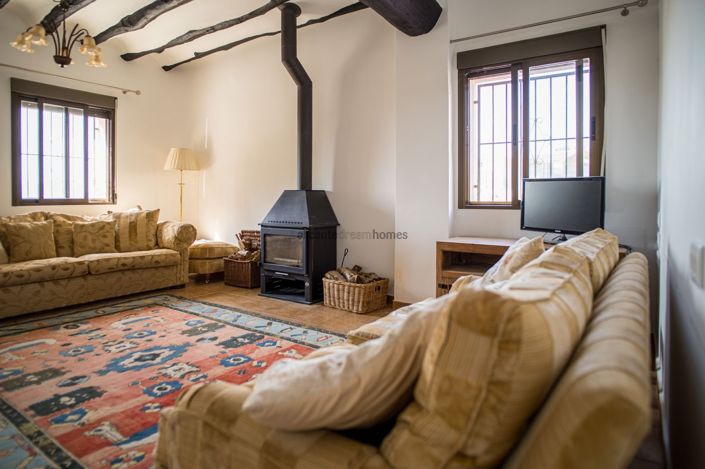 Image No.14-5 Bed Country House for sale