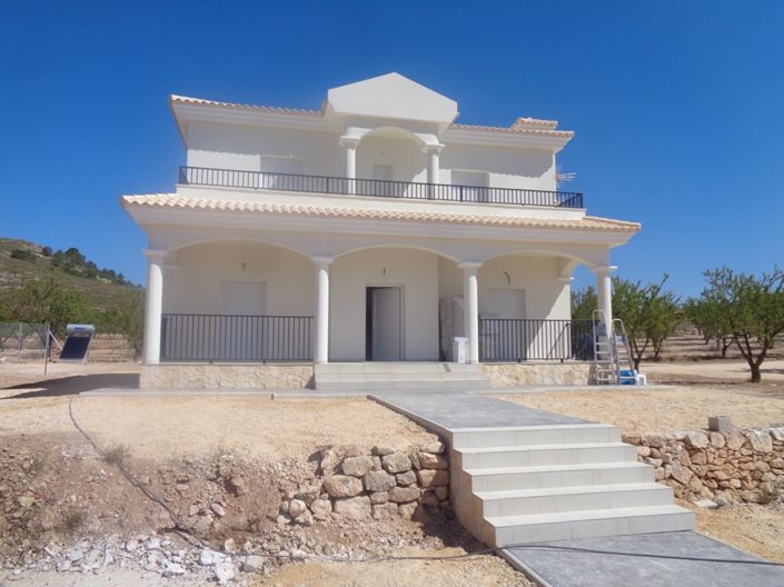 Image No.3-4 Bed Villa for sale