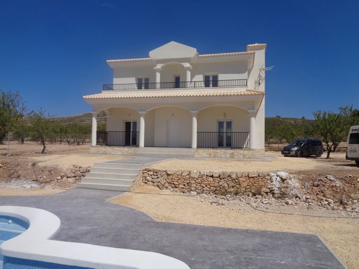 Image No.37-4 Bed Villa for sale