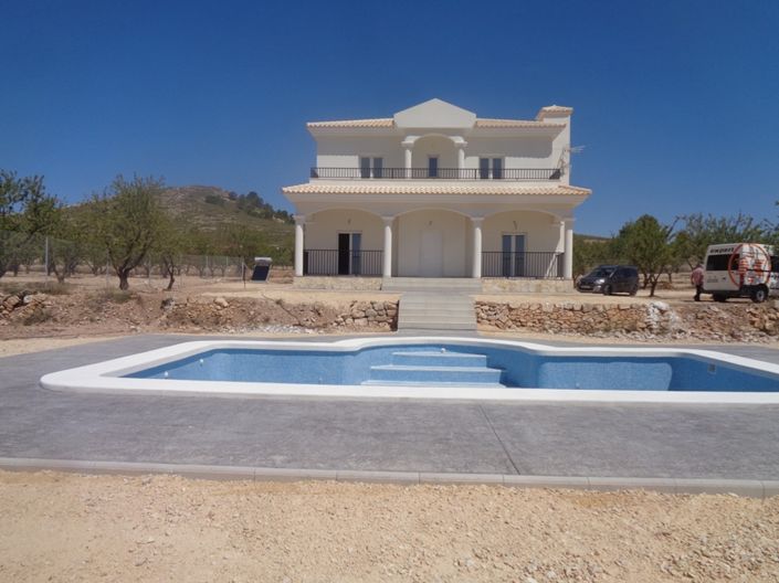 Image No.44-4 Bed Villa for sale