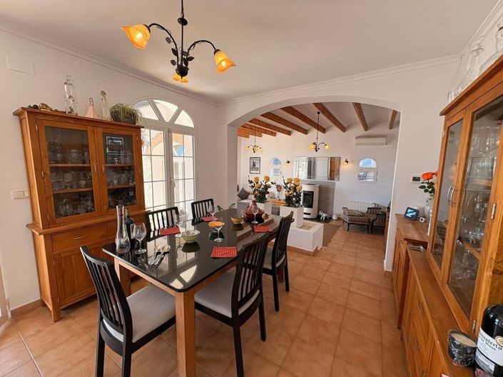 Image No.43-4 Bed Villa for sale