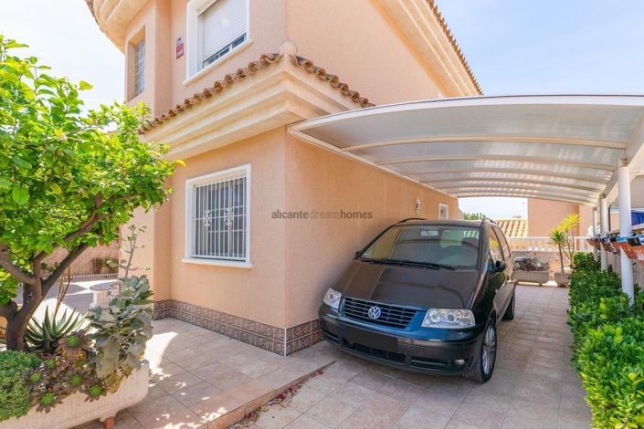 Image No.8-Villa de 3 chambres à vendre à Torrevieja
