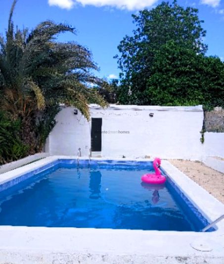 Image No.2-Villa de 5 chambres à vendre à Elche