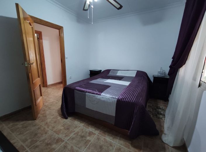 Image No.14-3 Bed Villa for sale