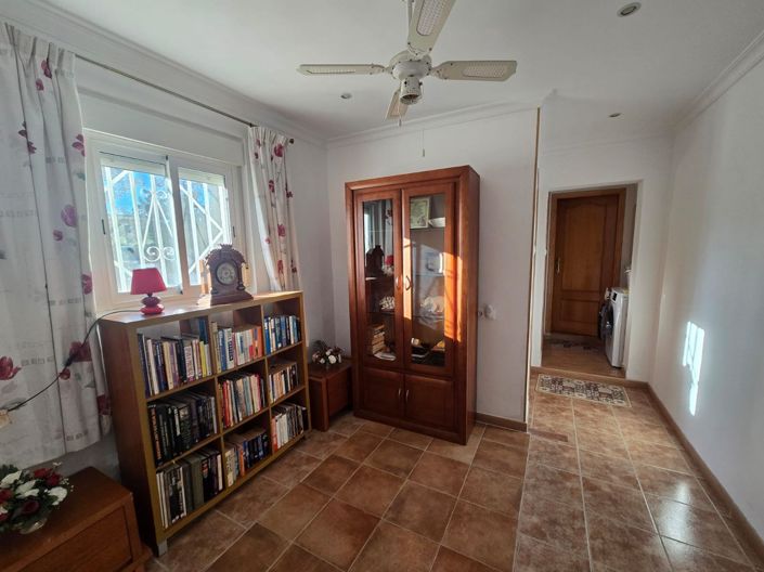 Image No.21-3 Bed Villa for sale