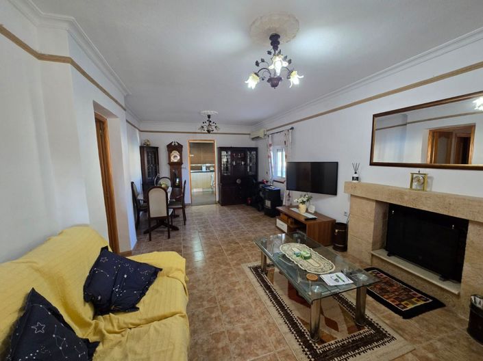 Image No.6-3 Bed Villa for sale