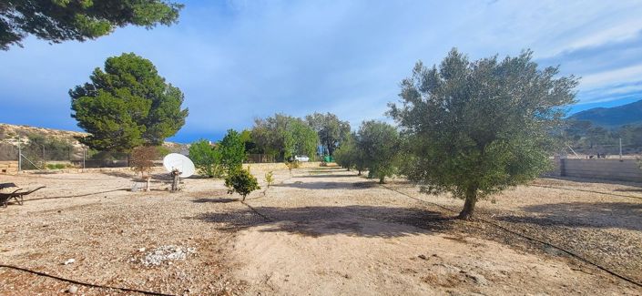 Image No.6-1 Bed Country House for sale